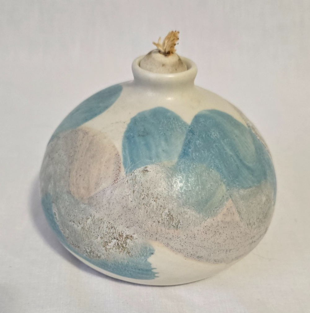 Vtg Kravec Studios Art Pottery Oil Lamp or Bud Vase Incised Signature Blue Earth